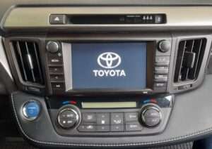 Toyota RAV4 Navi Reparatur